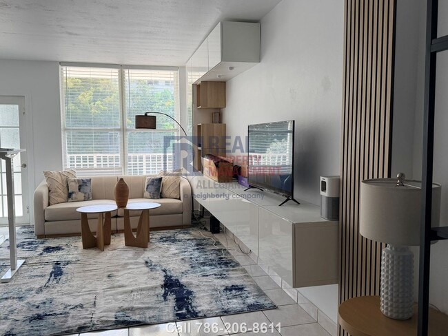 Photo - 1300 Lincoln Road Apartment