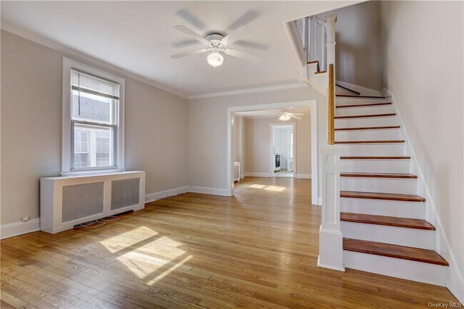 Foto del edificio - 801 Hall St
