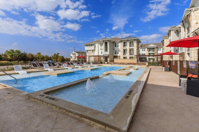 Foto del edificio - Luxia Rockwall Downes