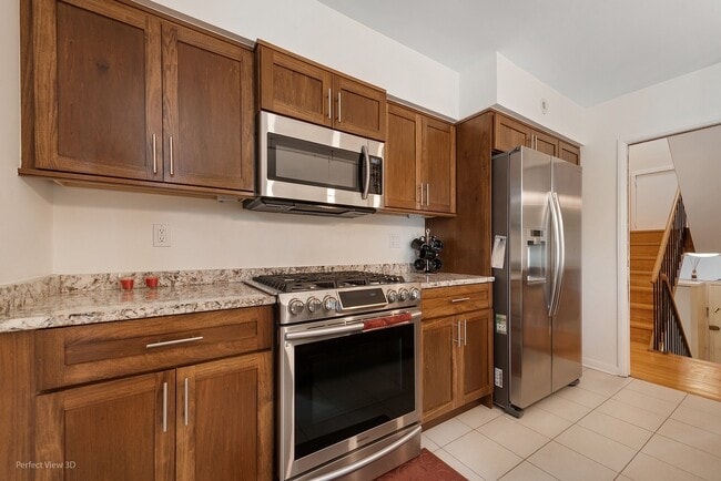 Building Photo - 5647 S Harper Ave