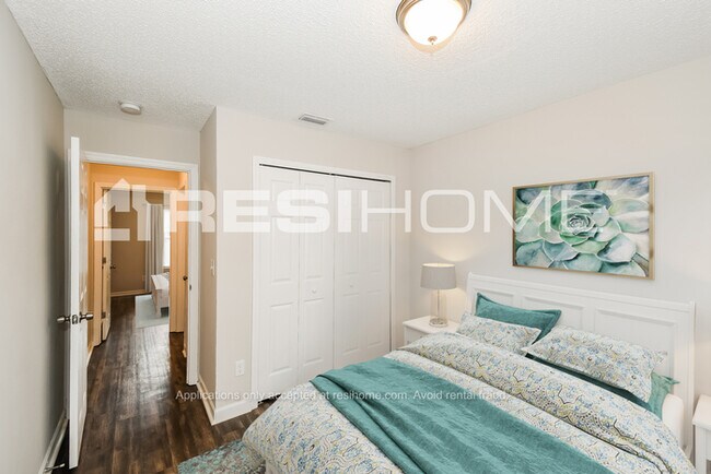 Building Photo - 151 Mayall Dr