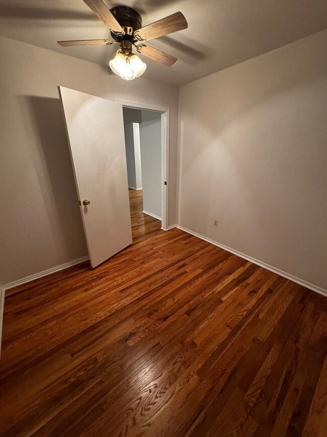 Foto del edificio - 2467 NJ-10