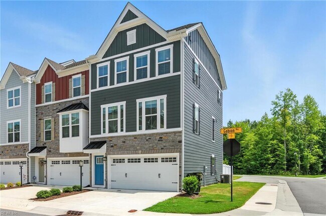 Foto del edificio - Newer Townhouse for lease
