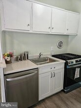 Building Photo - 7723 Donnybrook Ct