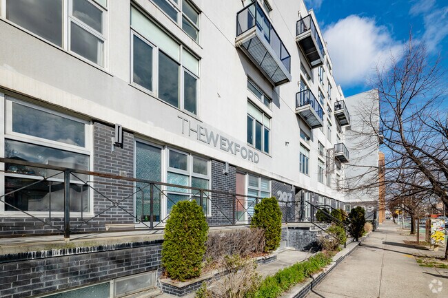 Building Photo - 299 McGuinness Blvd