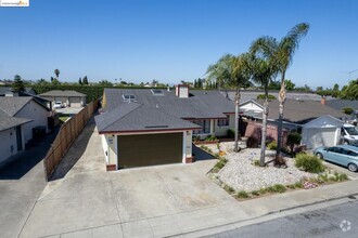 Building Photo - 36311 San Pedro Dr