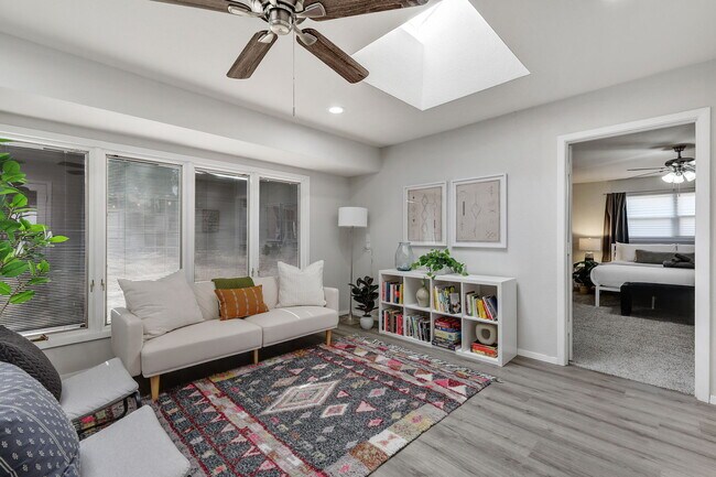 Foto del edificio - 4513 Foxfire Way