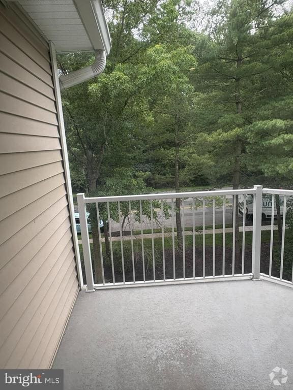 Building Photo - 109 Versailles Ct