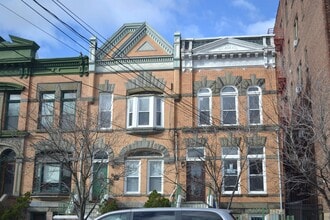 Building Photo - 1211 Palisade Ave