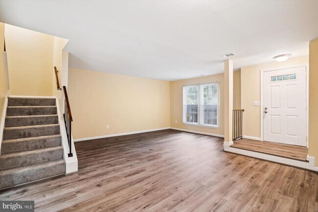 Foto del edificio - 2970 Schubert Dr