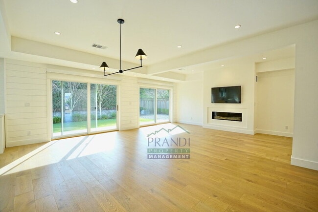 Building Photo - 89 Spindrift Passage