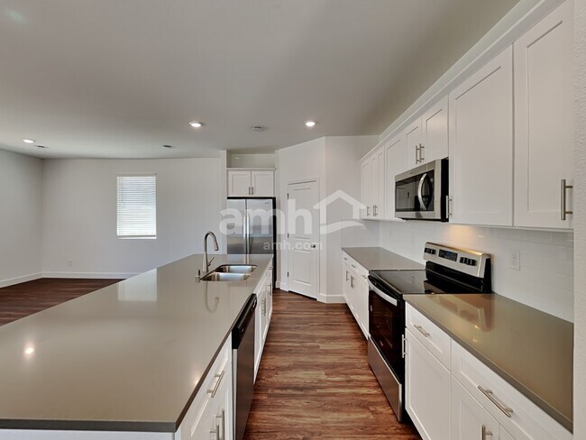 Foto del edificio - 9122 Ribbon Mdw Ct