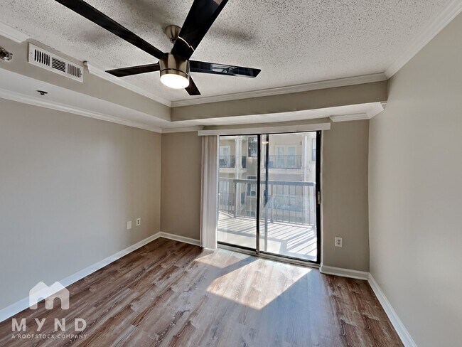 Foto del edificio - 795 Hammond Dr