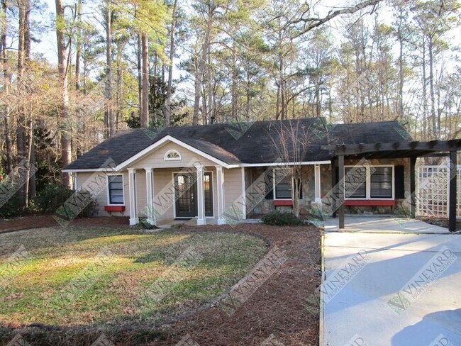 Building Photo - 4452 Collins Cir