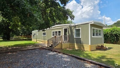 Building Photo - 115 Virginia Dare Dr