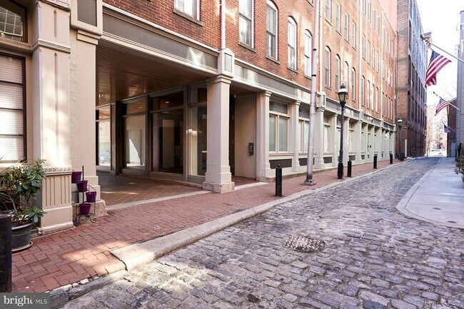 Foto del edificio - 102-22 Church St