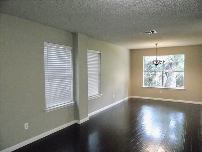 Building Photo - 13341 Tamayo Dr