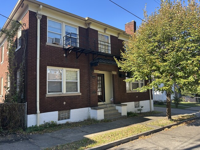 Foto del edificio - 170 Ward Ave