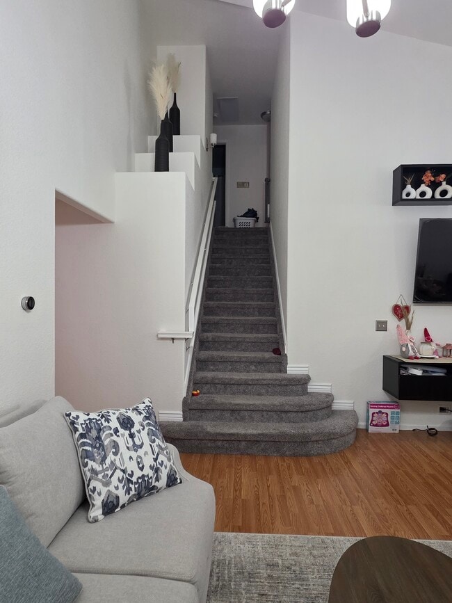 Photo - 128 N Prairie Falcon Pkwy House