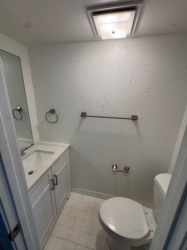 Foto del edificio - 1726 NE 3rd St