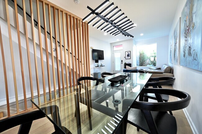 Foto del edificio - 3607 Charlotte St