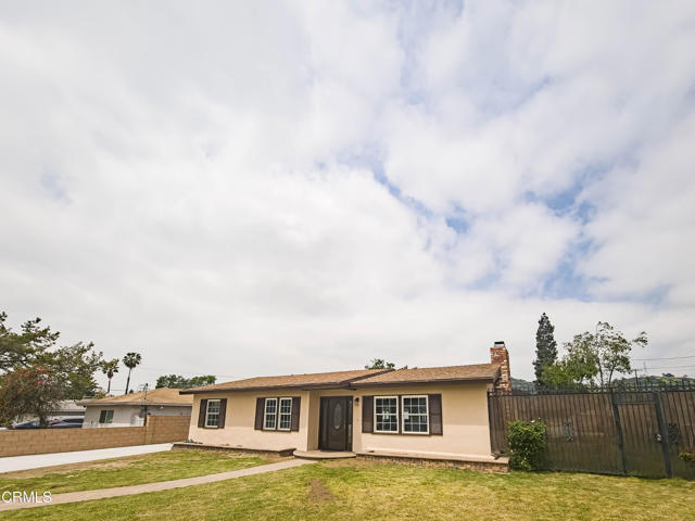 Foto principal - 861 E Juanita Ave