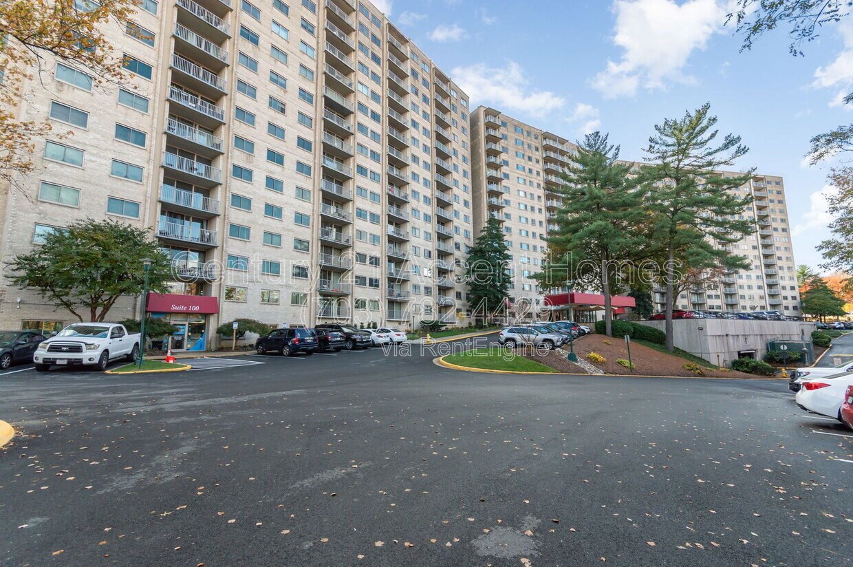 Photo - 2500 N Van Dorn St