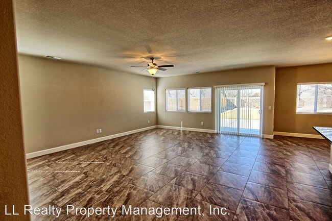 Building Photo - 3 br, 2 bath House - 660 White Eagle Lane