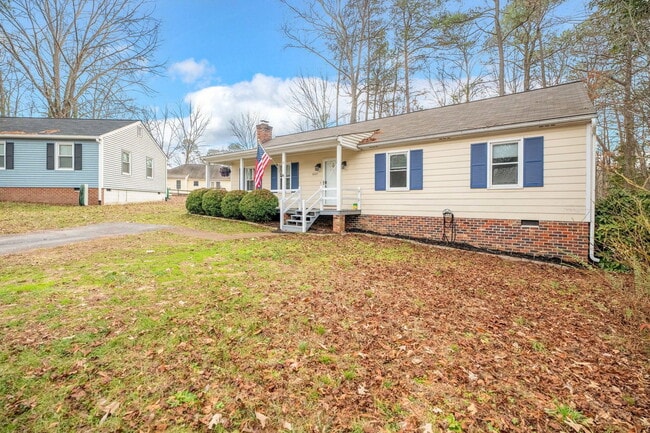 Building Photo - 8323 Outpost Cir