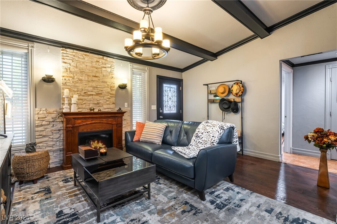 Building Photo - 2338 Jack Pine Way
