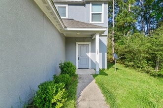 Building Photo - 124 Artesian Way