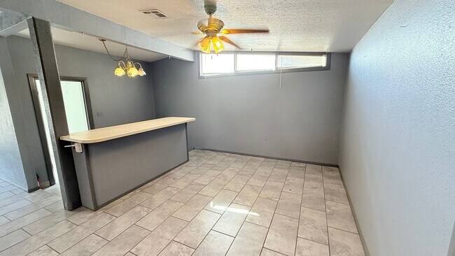 Foto del edificio - Artistic Home in the Heart of Las Cruces