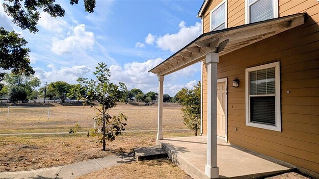 Foto del edificio - 133 Rush Haven