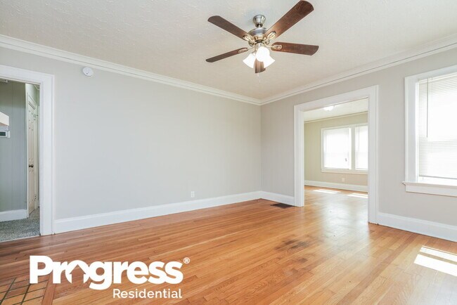 Foto del edificio - 1006 Byron Dr SW
