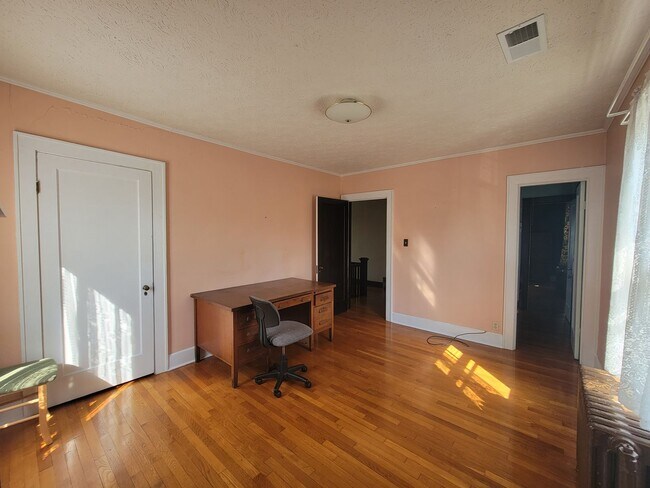 Foto del edificio - Knoxville 37916 - 3 bedroom, 2.5 Bath home...