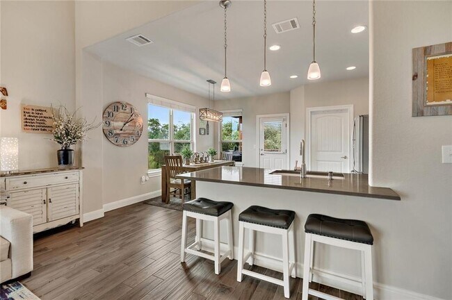 Building Photo - 6005 Cassena Cv