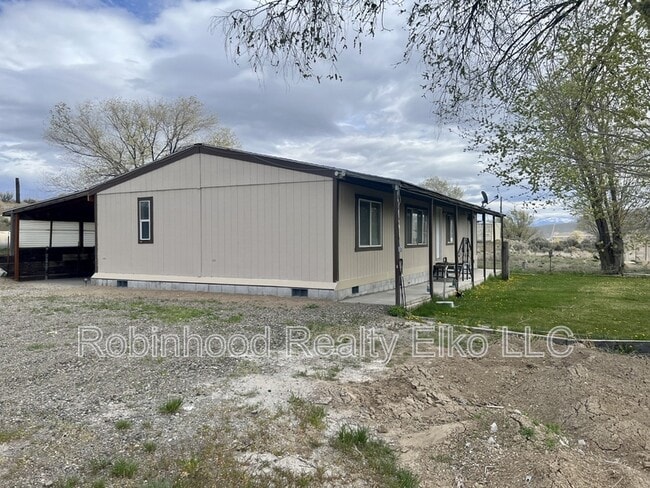 Building Photo - 5296 Comanche