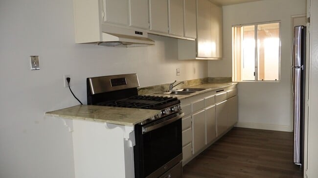 Building Photo - 1 bedroom 1 bath single level apartment in El Cajon City