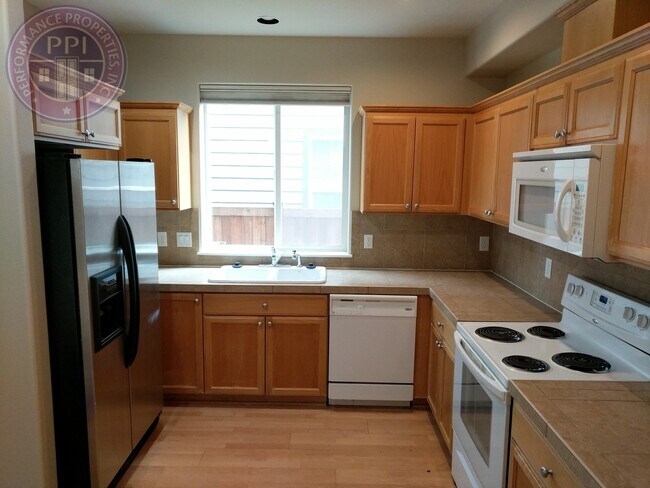 Foto del edificio - Gorgeous Large Home in North Portland, 3+ Bedrooms!! No Deposit With RHINO!!