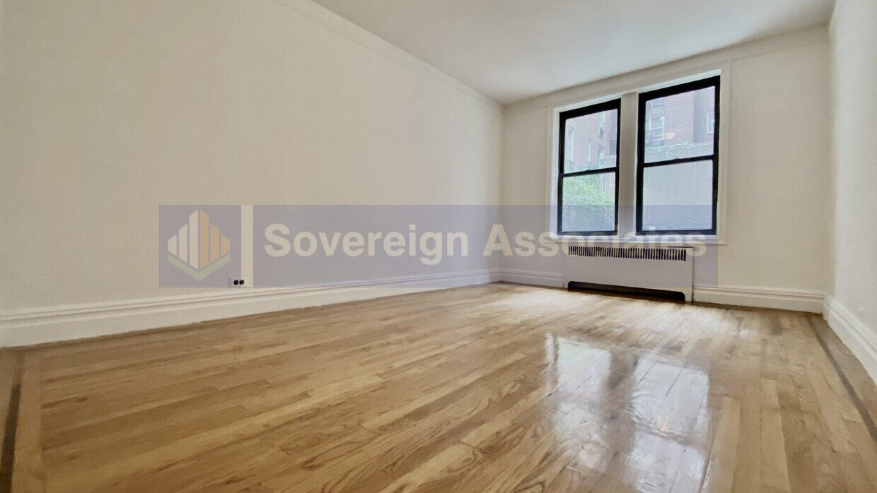 Building Photo - Art-deco one bedroom unit