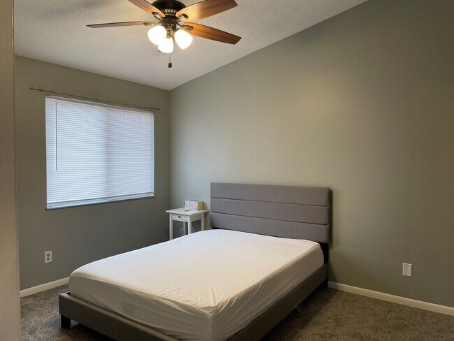 Foto del edificio - 148 Mallard Glen Dr
