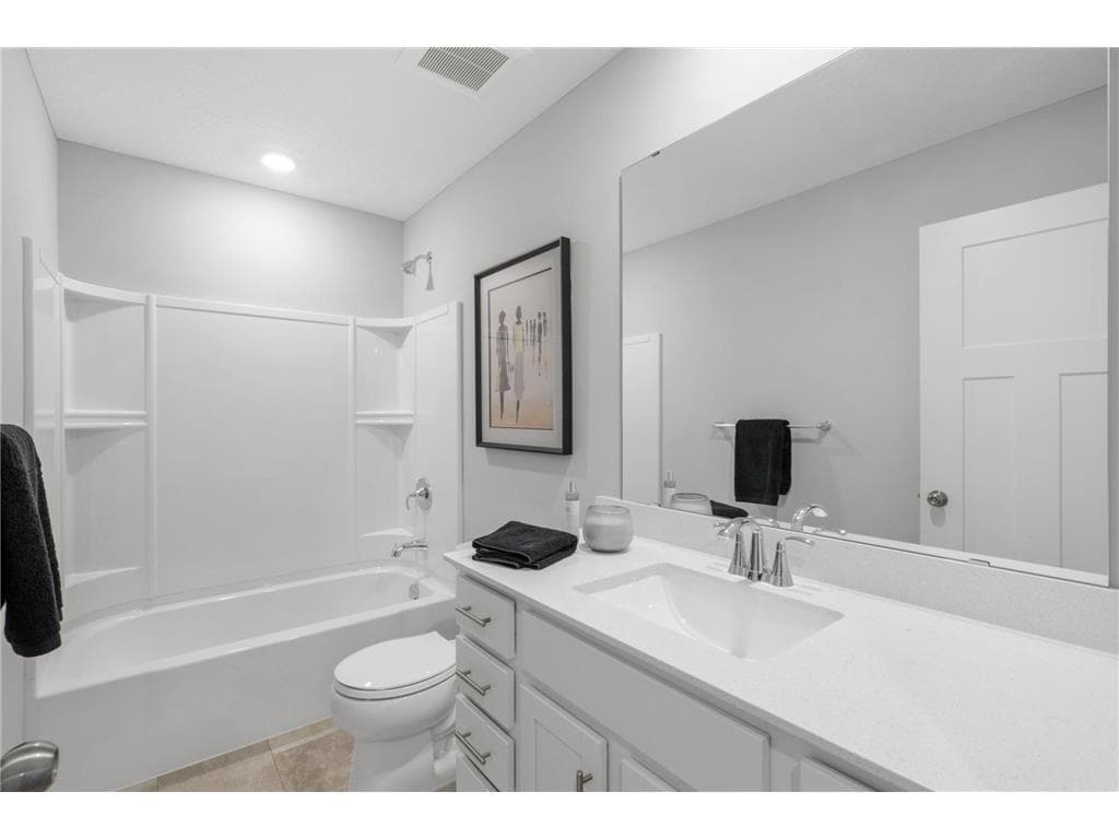 9351 4th St Ln N, Lake Elmo, MN 55042 Townhome Rentals in Lake Elmo MN