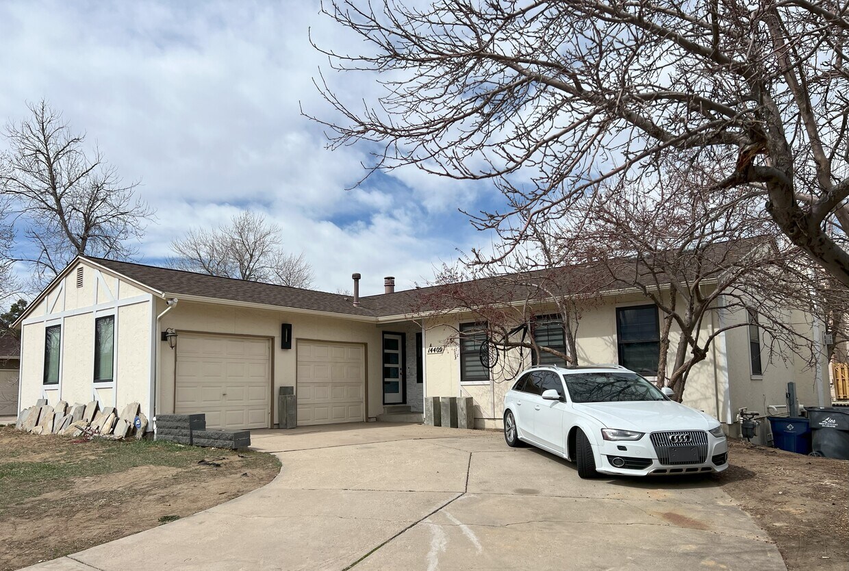 Foto principal - 14409 E Montana Cir