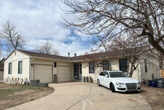 Building Photo - 14409 E Montana Cir