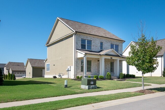 Building Photo - Great Home in Nolensville