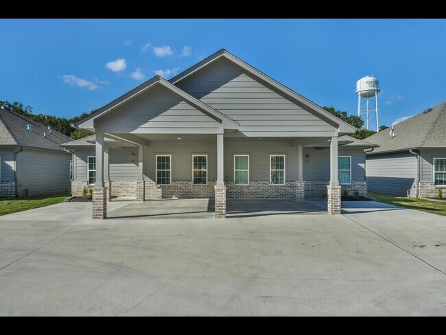 Foto del edificio - 24094 Sears Ln