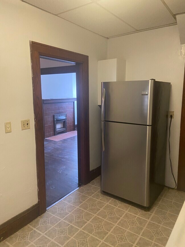 Kitchen - 614 Ruffner Ave