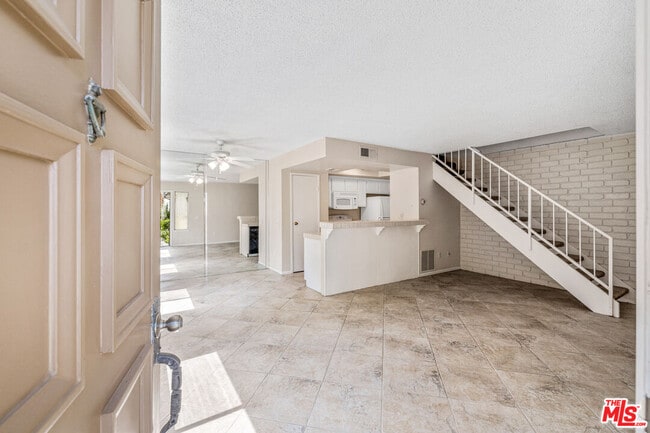 Foto del edificio - 72669 Eagle Rd