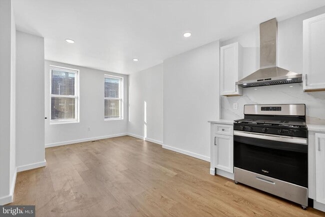 Foto del edificio - 2239 W Oxford St