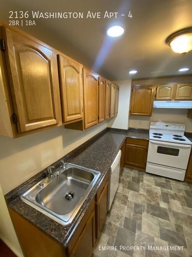 Foto del edificio - Available November 1st! 1st Floor-2 Bedroo...